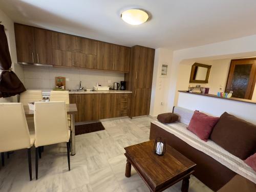 Evilion Ktima Argyropoulou in ปีร์กอส