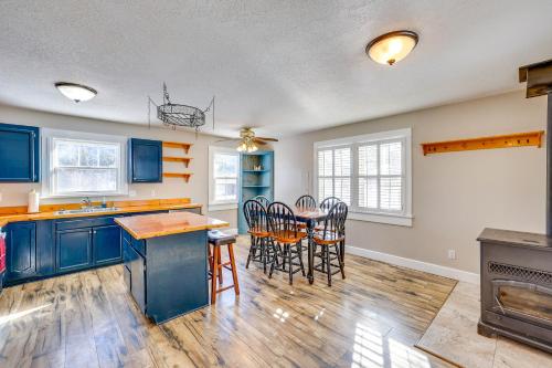 Fish, Hike & More: Garden Valley Family Home in Crouch