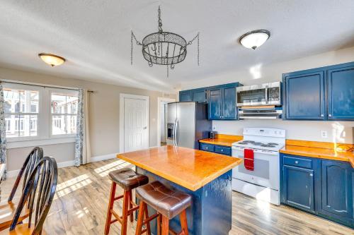 Fish, Hike & More: Garden Valley Family Home in Crouch