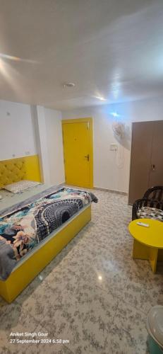 1 queen bed