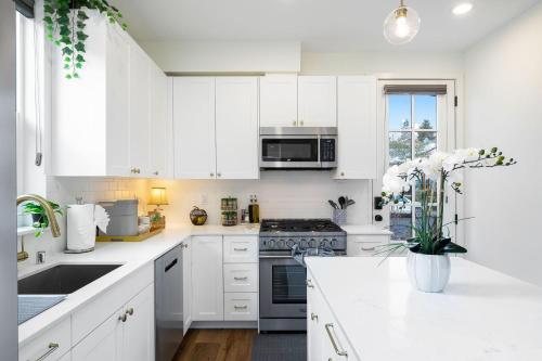 Serene Genesee Escape Serene Genesee Escape