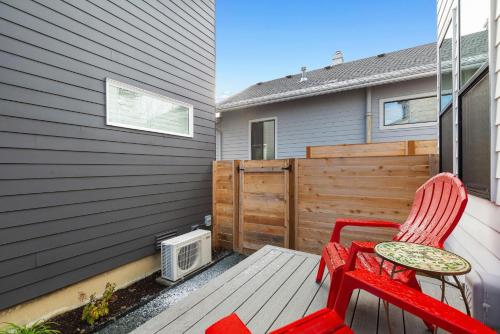 Serene Genesee Escape Serene Genesee Escape