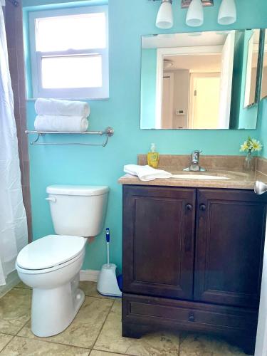 حمام, Stylish Nordic Stay, Walk To Hospital & Beaches in Arlington Park