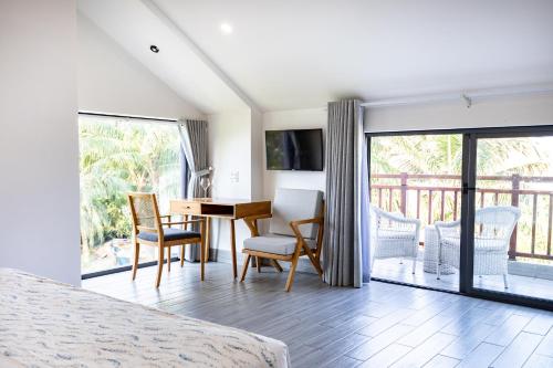 The Watermark Beachside Hotel, Хойан (фото 5)