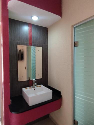 HOTEL MORELOS in Guadalajara, Mexico