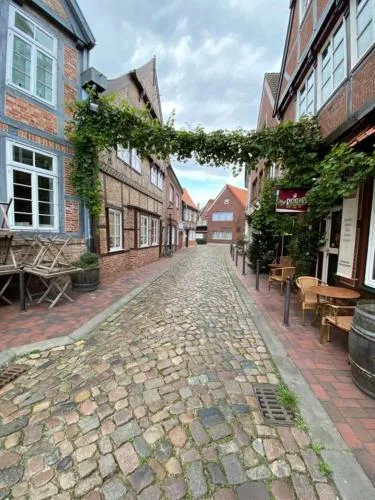 Buxtehude Altstadt Wohnung 82qm! 5 Schlafplätze! in Buxtehude, Deutschland