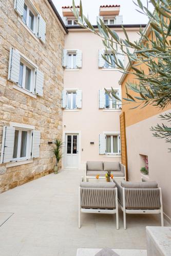 Olea Luxury Rooms & Spa 5