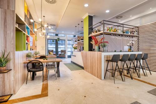Holiday Inn Brussels Schuman an IHG Hotel - image 9
