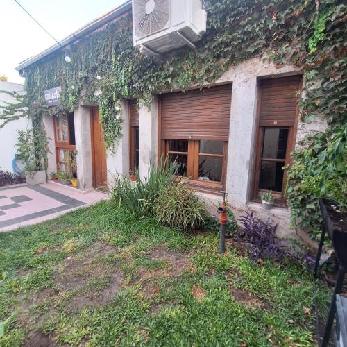 숙소 외관, Loft amplio y luminoso con cochera in 에스파냐 이 오스피탈레스