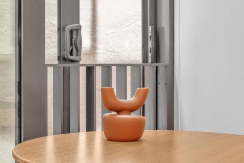 Perfectly Paired - Your Dual Apartment Escape