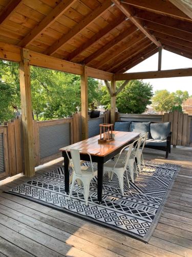 THE LOFT 3 level urban cabin with a HUGE patio! in Willmar