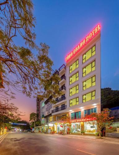 Tung Quang Hotel - Main