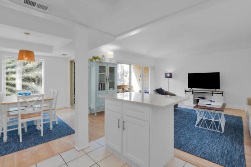 1662 Bluff Villas 1662 Bluff Villas