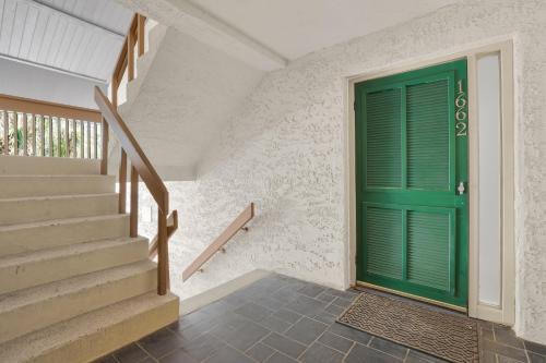 1662 Bluff Villas 1662 Bluff Villas