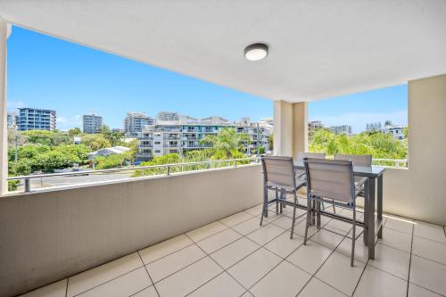 Three-Bedroom Apartment with Ocean View image 8