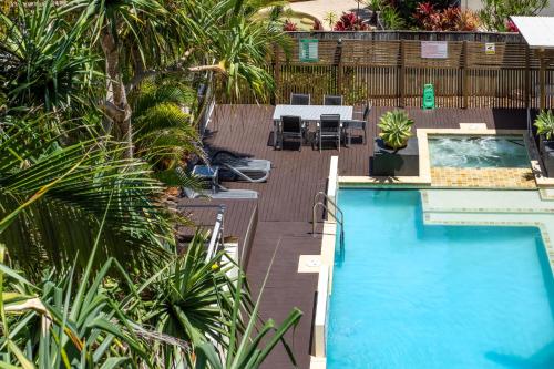 Three-Bedroom Apartment with Ocean View image 4