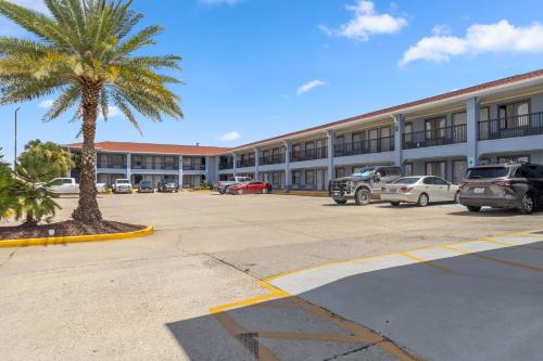 Express Inn & Suites Westwego - 숙소 외관
