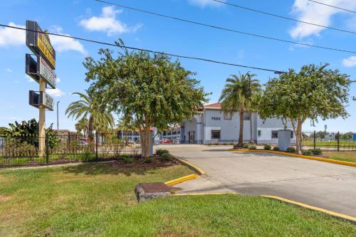 Express Inn & Suites Westwego - 숙소 외관