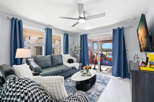 Manatee Key-Waterfront Minutes to Turtle Beach in Sarasota, USA