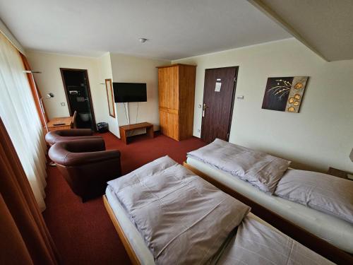 Hotel Donnersberg - image 12