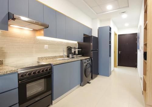 Lux 1BR Apt w/ BurjKhalifa Views in DowntownDubai - image 14