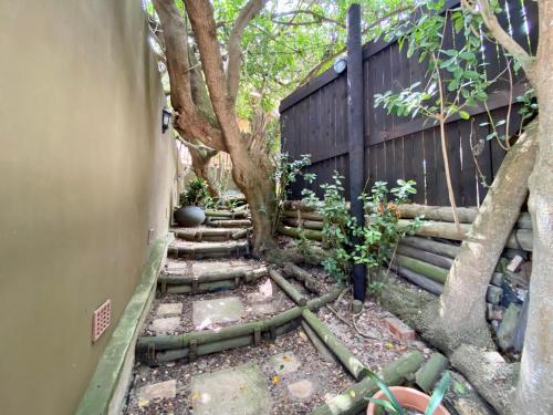 Shore Enuff - Ocean and Garden View Shore Enuff - Ocean and Garden View