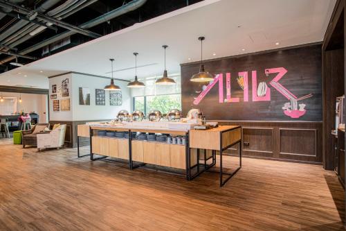 올-유어 체인 부티크 모텔 - 레스토랑