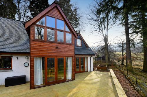 Brae House - image 8
