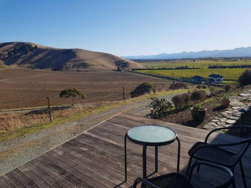 Oceanview Suite in an 6-bedroom luxury villa