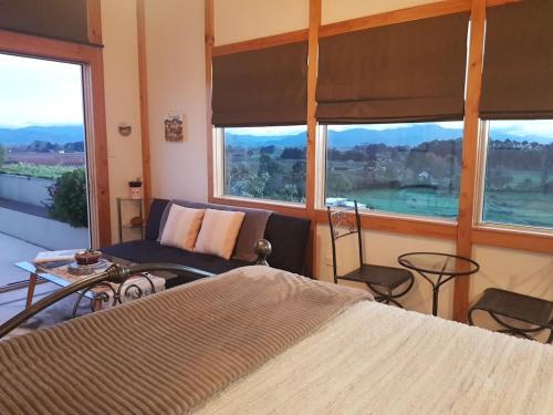 Oceanview Suite in an 6-bedroom luxury villa