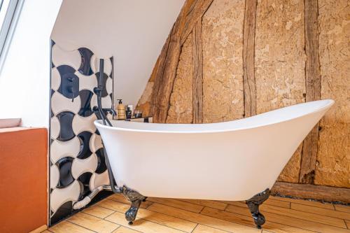 浴室, Chambre rénovée en 2024 avec cuisine-séjour-salon partagés (Chambre renovee en 2024 avec cuisine-sejour-salon partages) in 聖加來