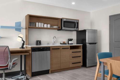 Home2 Suites by Hilton Eureka - 주방