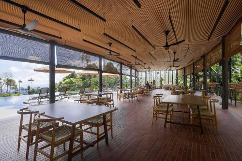 ห้องอาหาร, VanaVasa Resort in จันดา บาอิก์