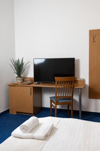 Hotel Apollon - image 9