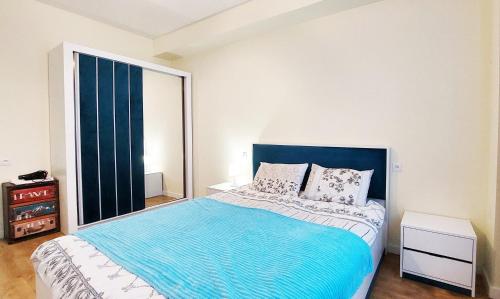 Brand new 1 BR apartment in Ortachala, Old City