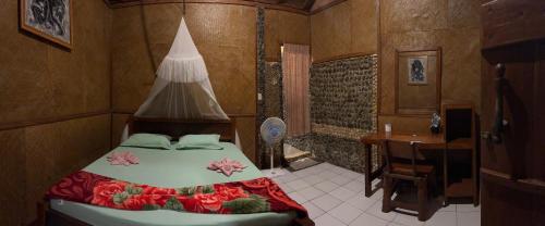 Junia Guesthouse Bukit Lawang Room Type - Budget Double Room