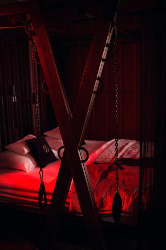 Exclusive BDSM Apartment Kraków - ADULTS ONLY, Краков