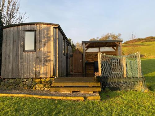 Stunning 1-Bed Cabin on the outskirts of Dumfries - main image