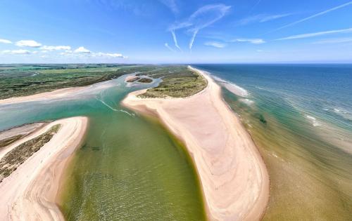 外部景觀, Kingfishers Cove 4 in 迪徹威爾