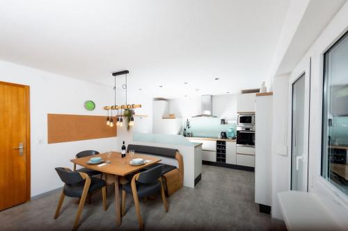 Ferien im Paradies - Wohnung Prima, Höchst (photo 3)