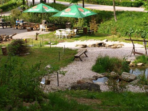 Bar/Lounge, Penzion & Restaurant Pod Certakem in Harrachov