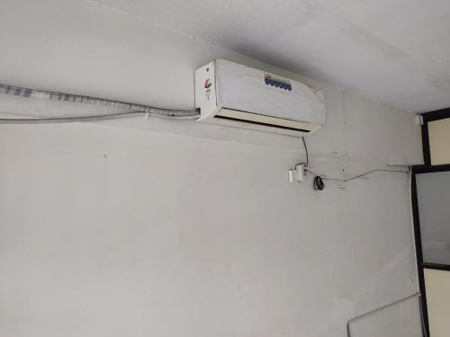 4D Square Mall Office Space for Rent on Yearly basis - Ahmedabad