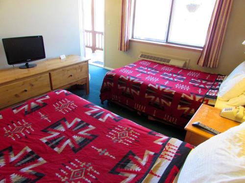 The Rim Rock Inn - image 3
