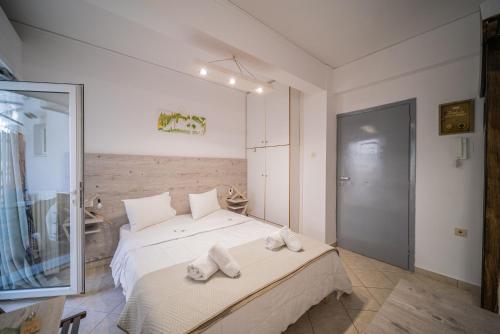 City Center Studios Room Type - Studio Apartment