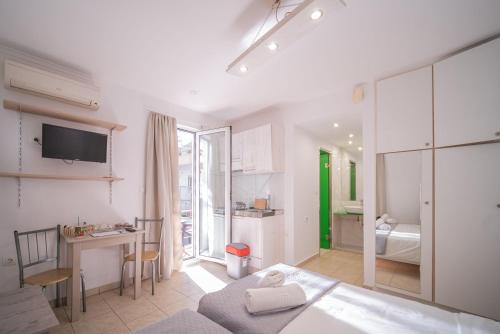 City Center Studios Room Type - Apartment with Balcony