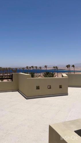 Exklusives Apartment mit Dachterrasse und Meerblick