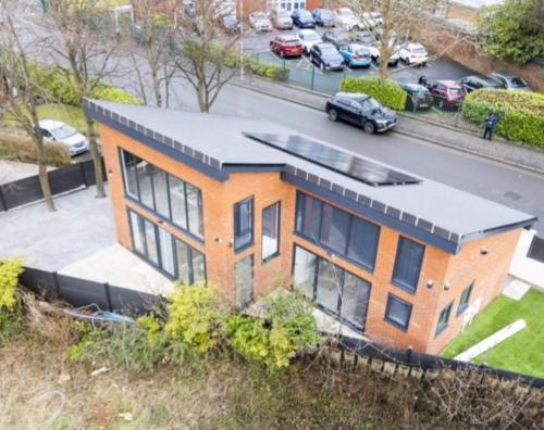 New Modern Stylish Villa Near City Centre Birmingham, with outdoor Hot Tub, Birmingham (fotografie 6)