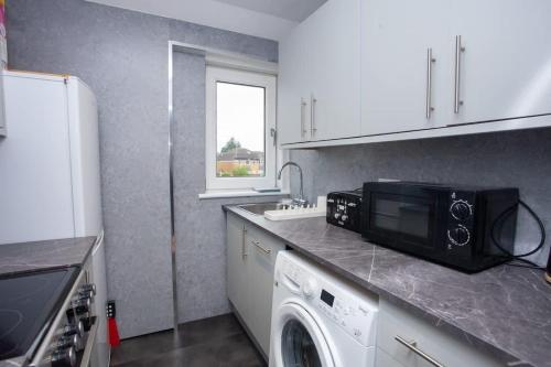 3 Bed Cottage Flat with Parking, Glasgow (Foto 11)