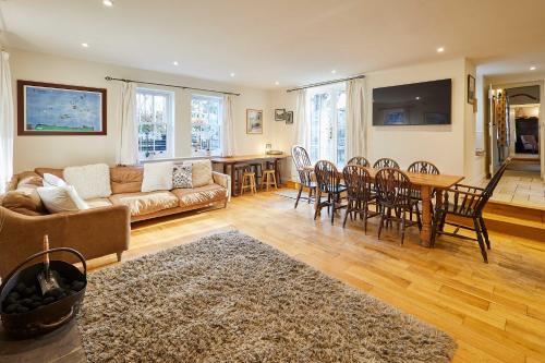 Host & Stay - Newton Cottage, Alnwick (photo 3)