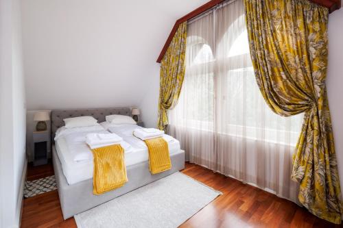 Uhu Villa 750 m2 - Budapest, Budapeszt (zdjęcie 3)